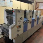 CÓD. 1820 - off-set Ryobi 3304 HA - 4 Cores Ano 2006