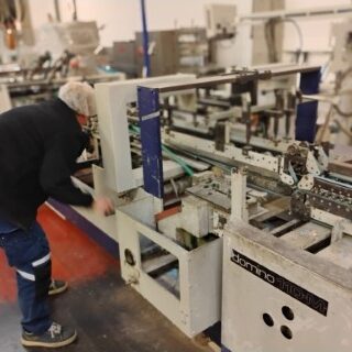 CÓD. 3165 - Bobst Mod Domino 110